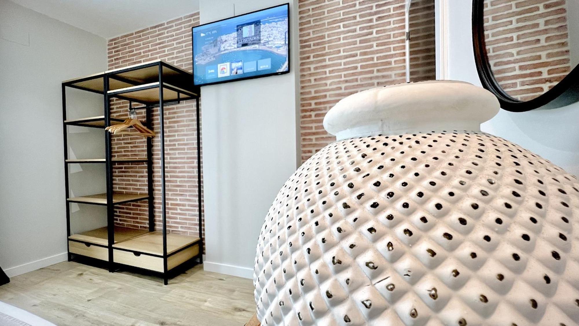 Aparthotel Luz De Gades - Suites Spa Gym - Adults Only Cadiz Ngoại thất bức ảnh