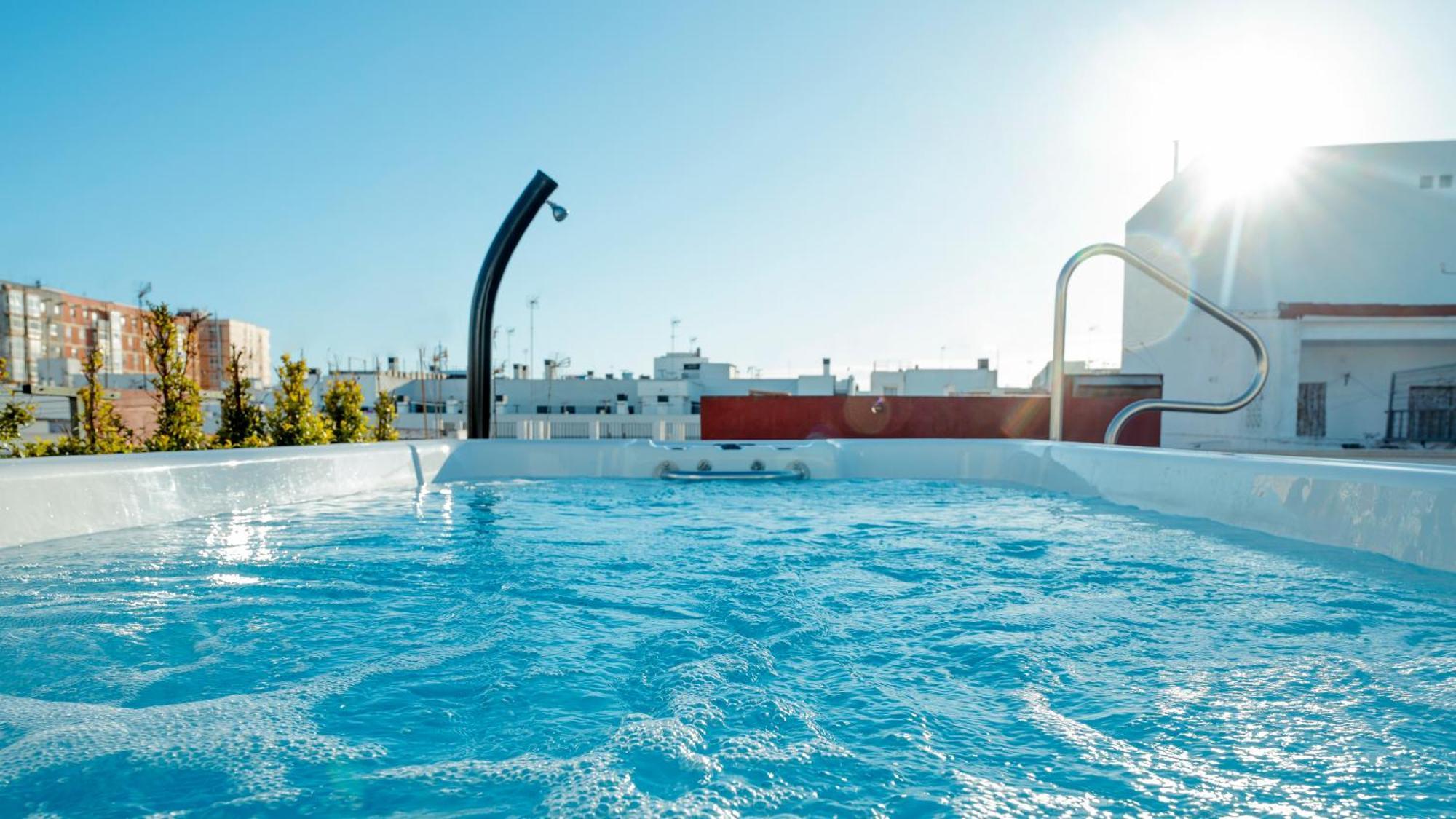 Aparthotel Luz De Gades - Suites Spa Gym - Adults Only Cadiz Ngoại thất bức ảnh