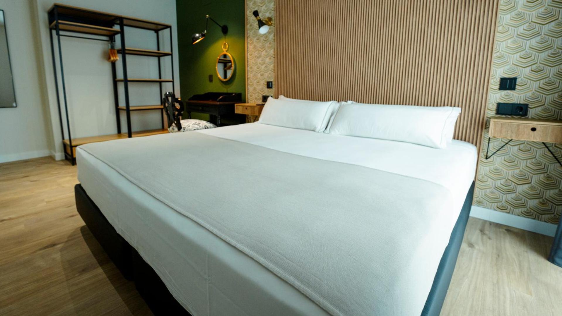 Aparthotel Luz De Gades - Suites Spa Gym - Adults Only Cadiz Ngoại thất bức ảnh